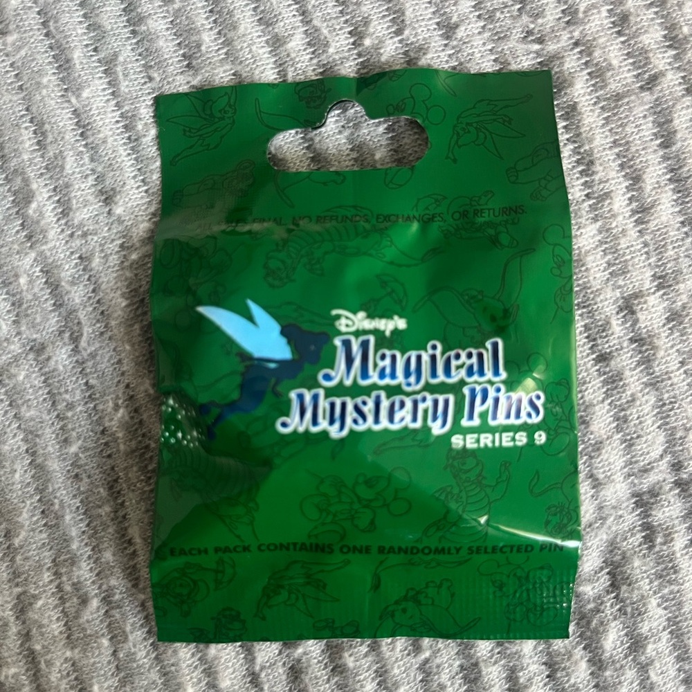 Disney Mystery Pins Series 9